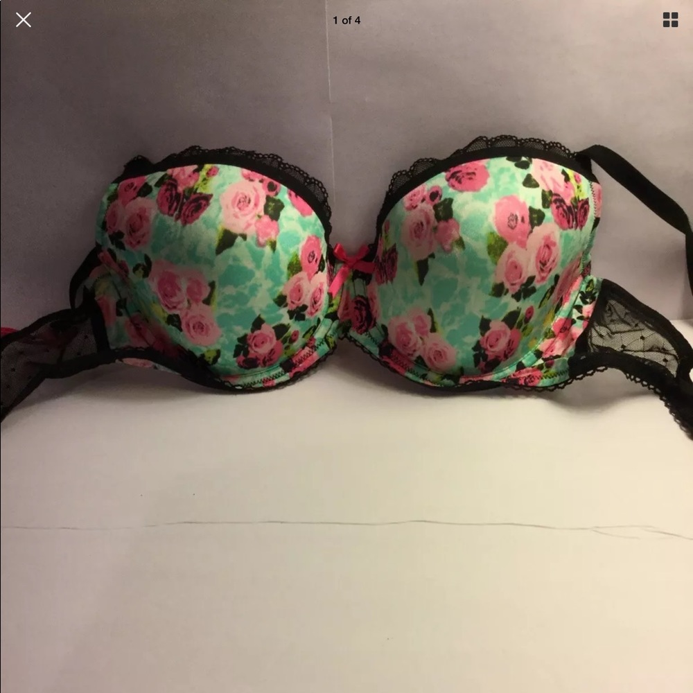 Betsy Johnson Floral Bra Size 32DD